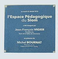 Palaiseau se met à la borne enterrée !